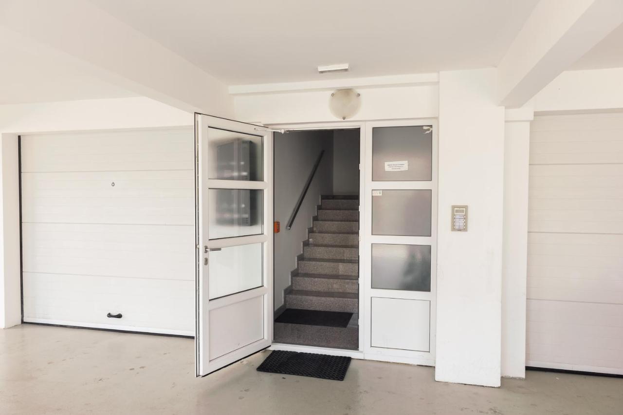 Apartments Crystal Μακάρσκα Εξωτερικό φωτογραφία
